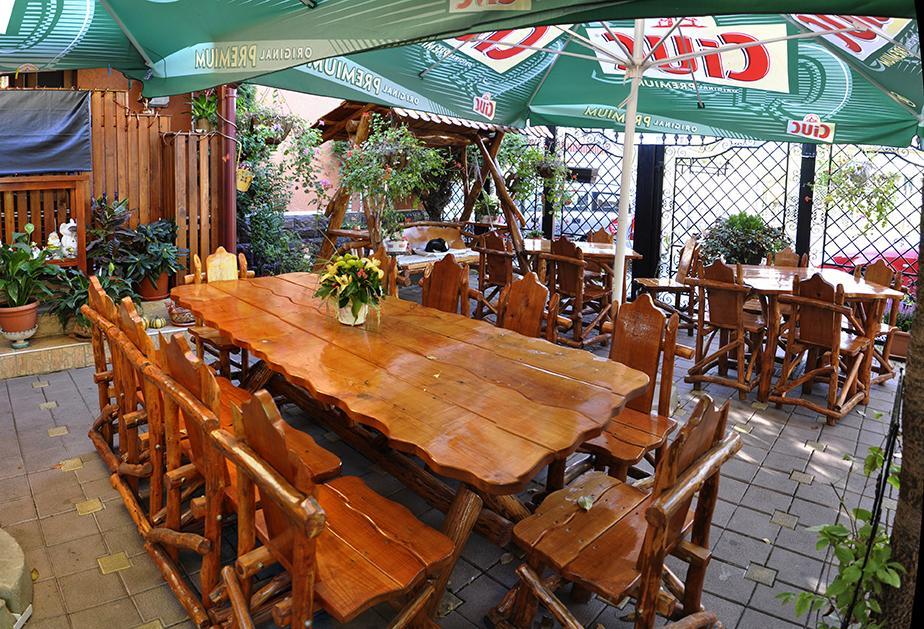 Casa Belazur Hotel Deva Buitenkant foto
