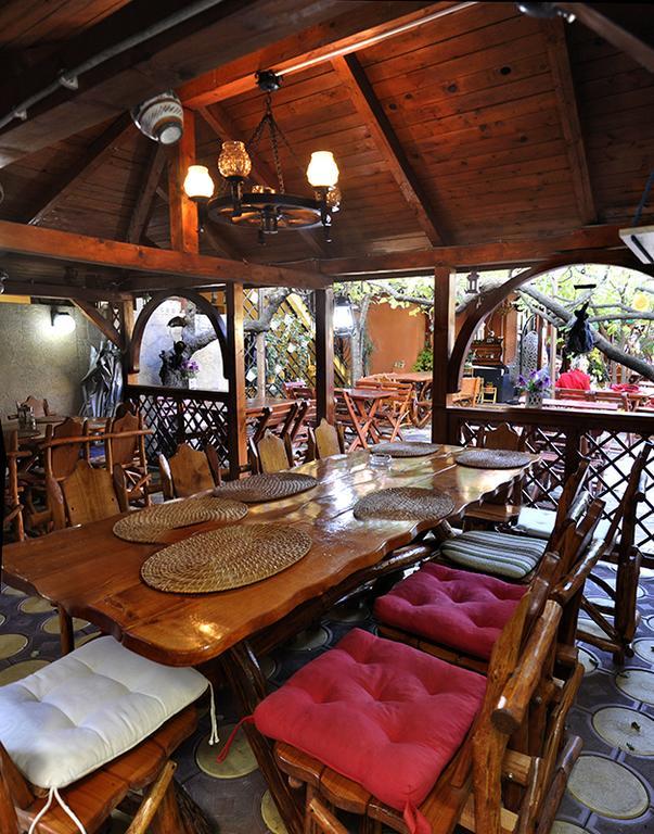 Casa Belazur Hotel Deva Buitenkant foto