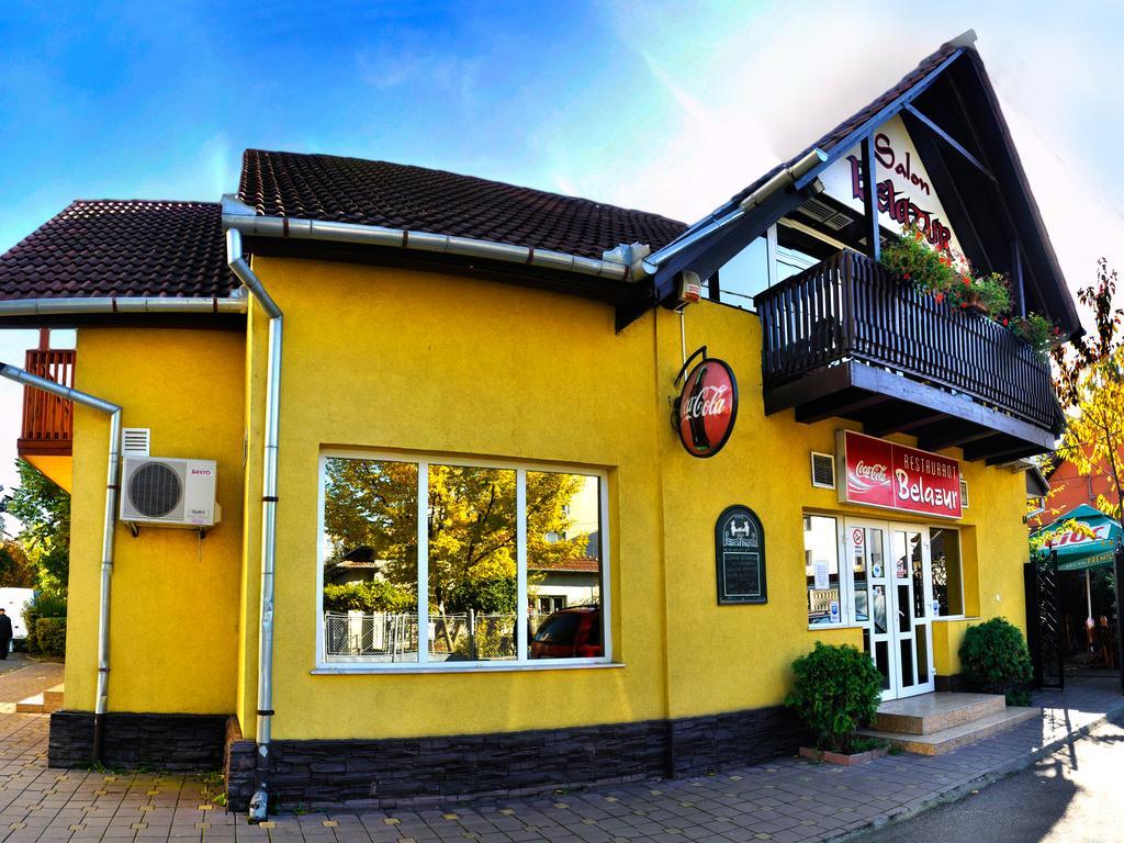 Casa Belazur Hotel Deva Buitenkant foto