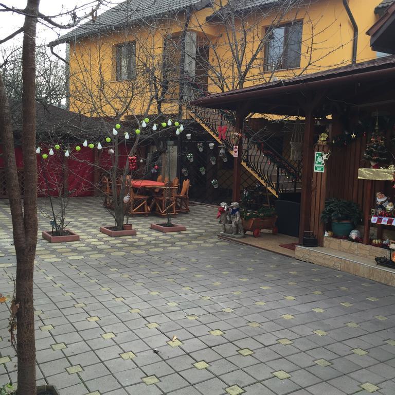 Casa Belazur Hotel Deva Buitenkant foto